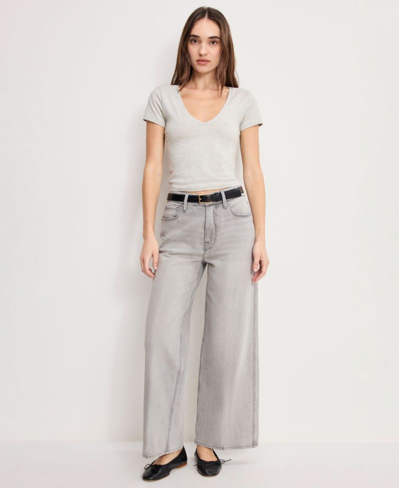 Women's V-Neck Short-Sleeve Top