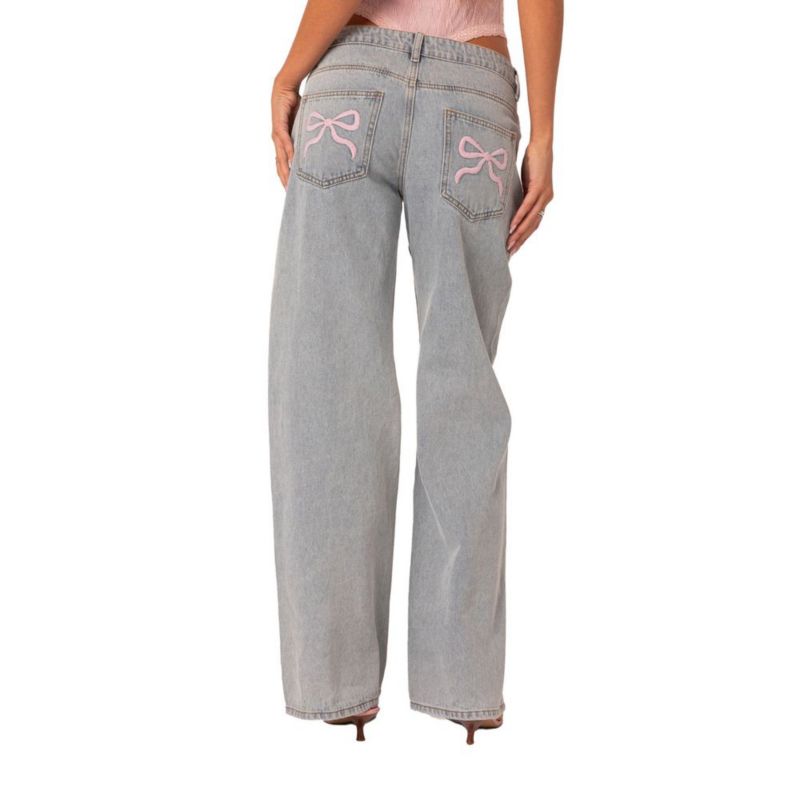 Women's Bow pocket relaxed jeans