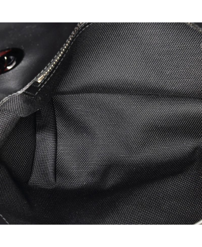 Medium GG Marmont Flap Bag Matelasse Leather