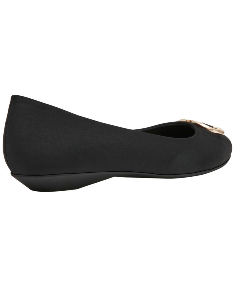 Women's Oswego Slip-On Flats