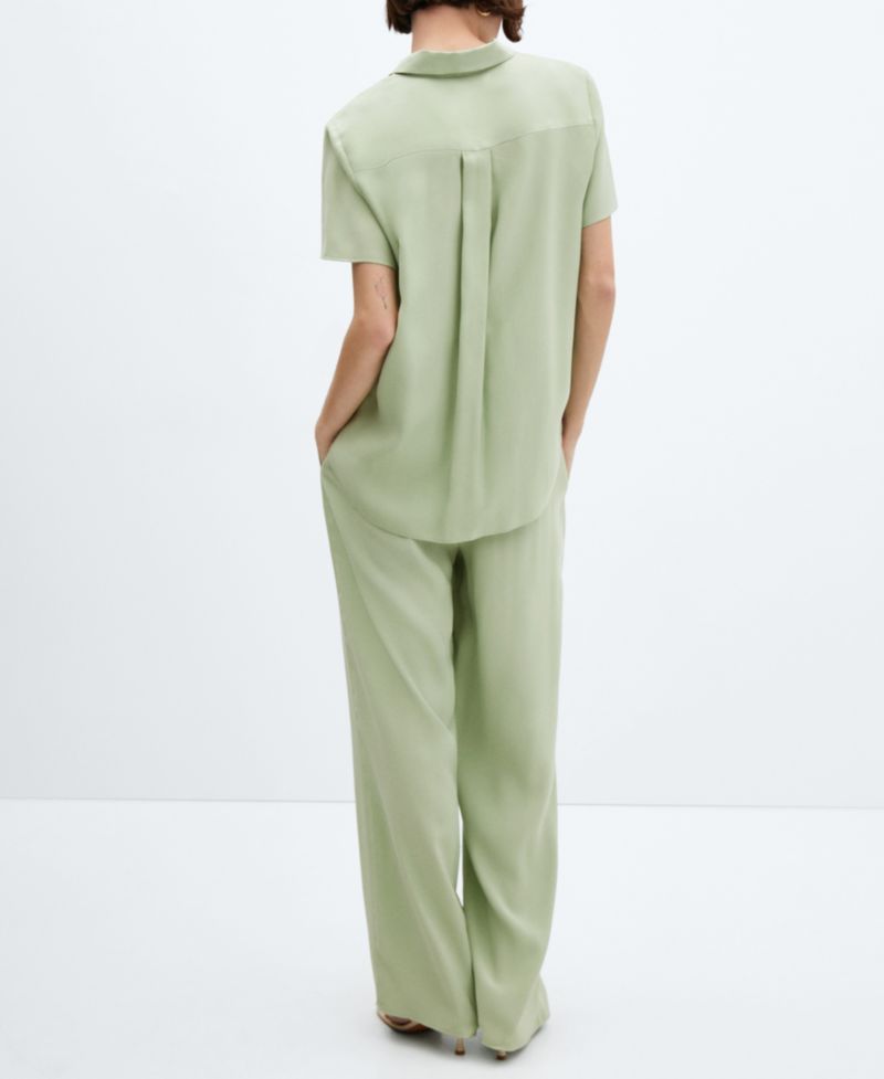 Women's Short-Sleeve Button-Down Shirt