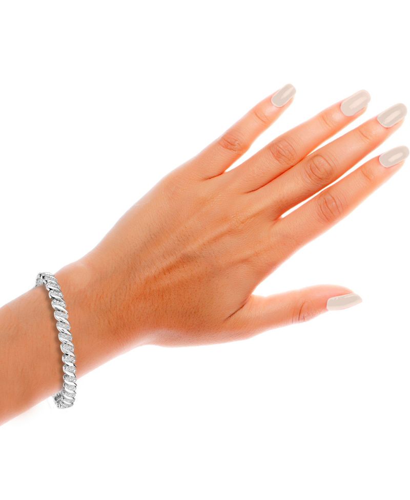 Diamond (1/4 ct. t.w.) Zig Zag Bracelet in Sterling Silver