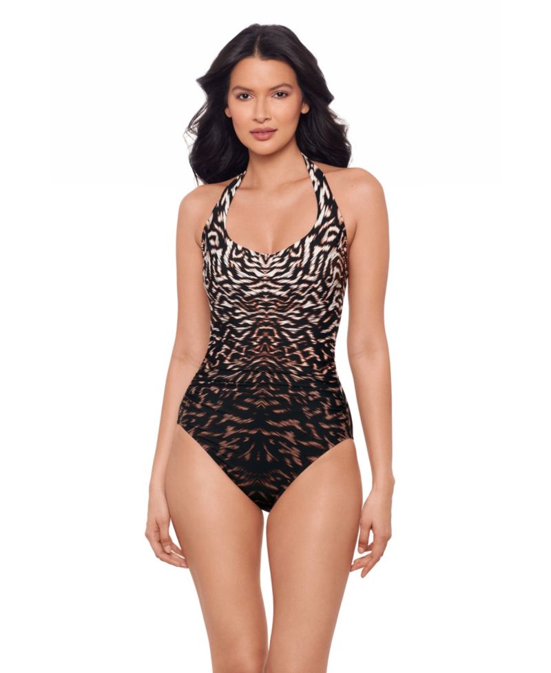 Women's Utopia Scoop Neck Underwire One-Piece Swimsuit