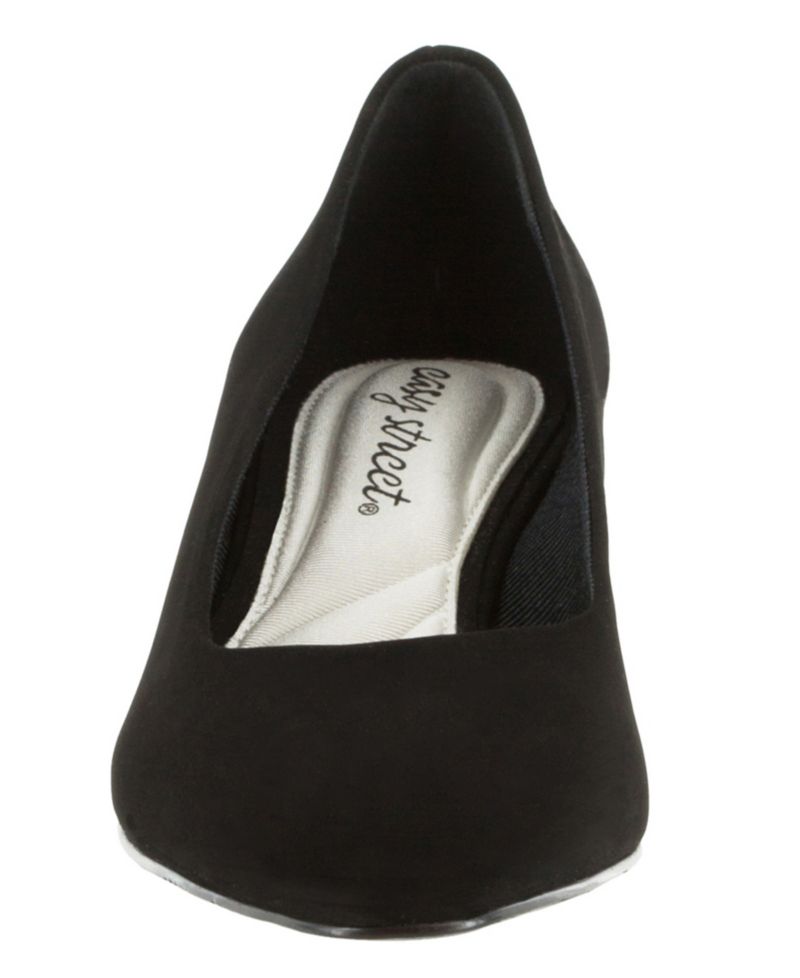 Women's Prim Kitten Heel Pumps
