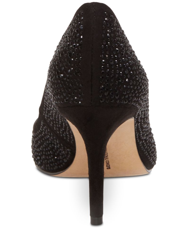 Zitah Pointed Toe Pumps