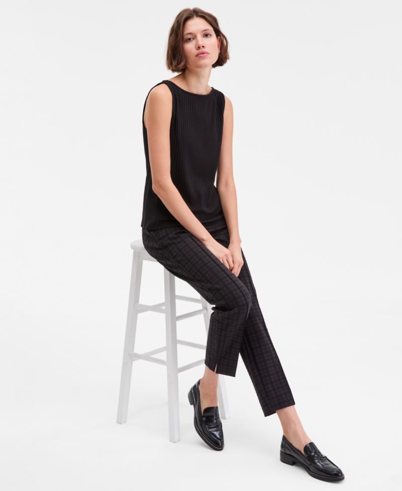 Women's Sleeveless Boat Neck Rib Knit Top