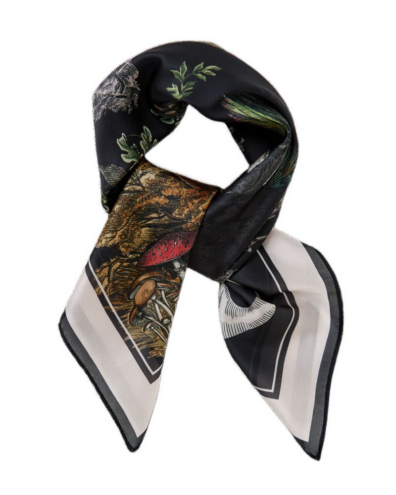 Women's A Night's Tale Narrative Square Scarf