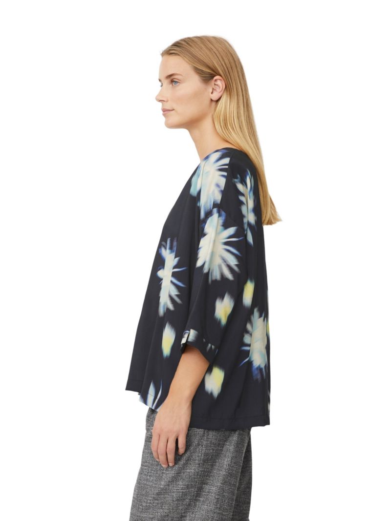 Women's Becca 3/4 Sleeve Round Neck Blouse