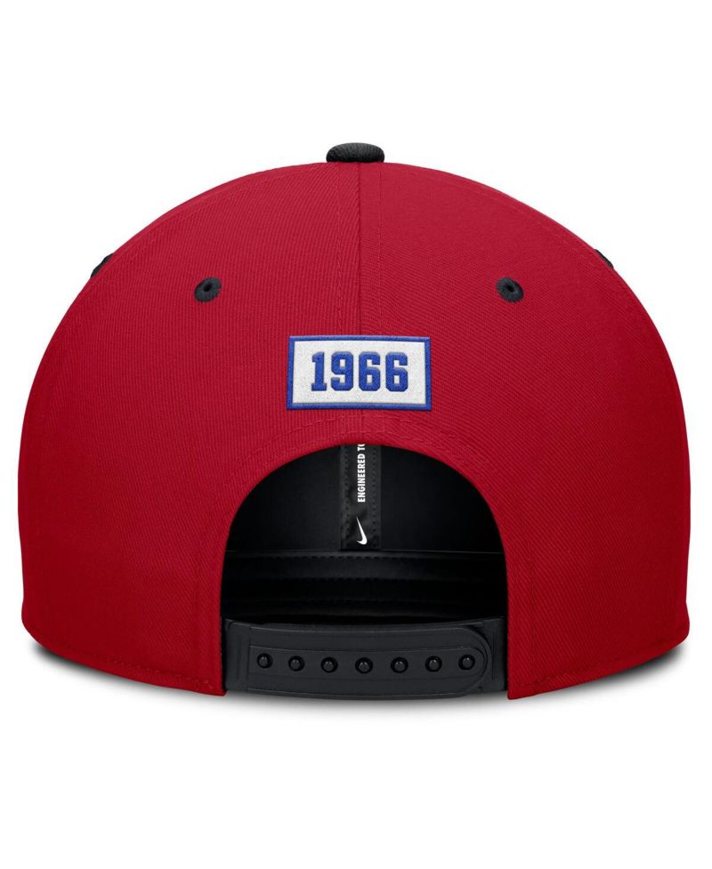 Men's Red/Navy Atlanta Braves Cooperstown Collection Pro Performance Snapback Hat