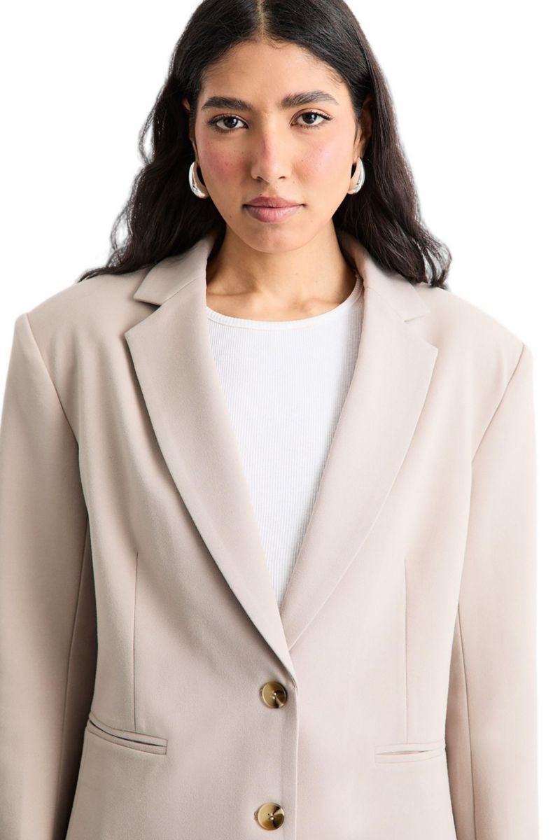 Women's Oversized Single Breasted Blazer