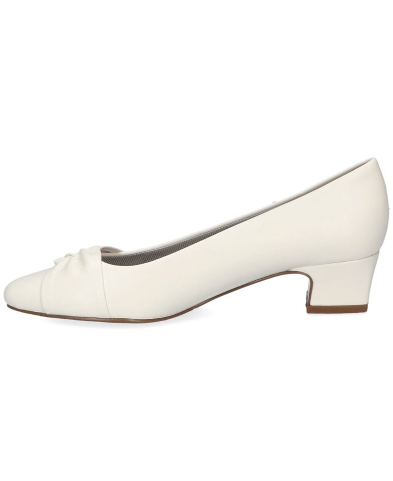 Lyanna Women's Block Heel Pumps