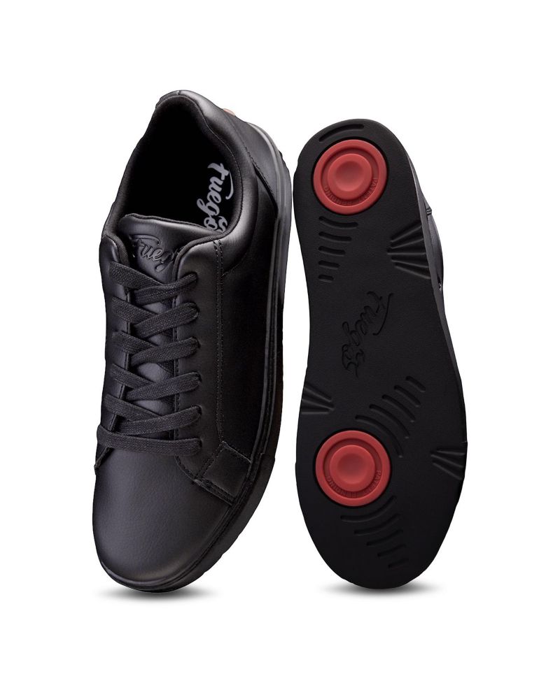 Men's All-black Low-top Sneaker