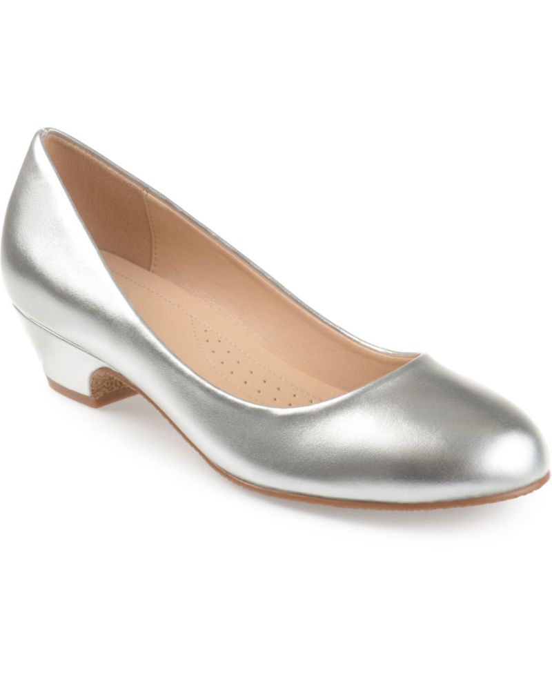 Women's Saar Round Toe Kitten Heel Pumps