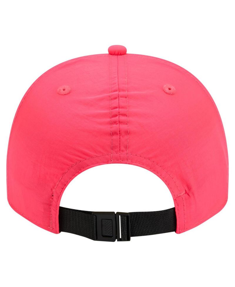 Men's Pink Chicago Bulls Injection Everyday Golfer Adjustable Hat