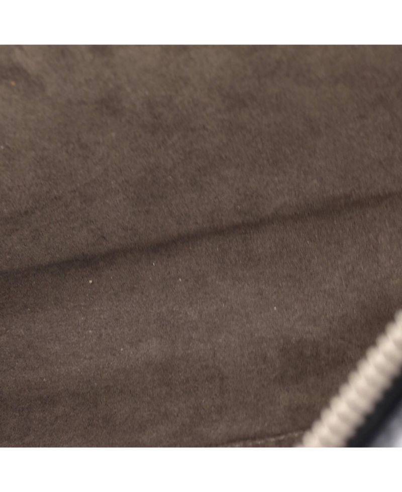 Signature Guccissima Leather Wristlet