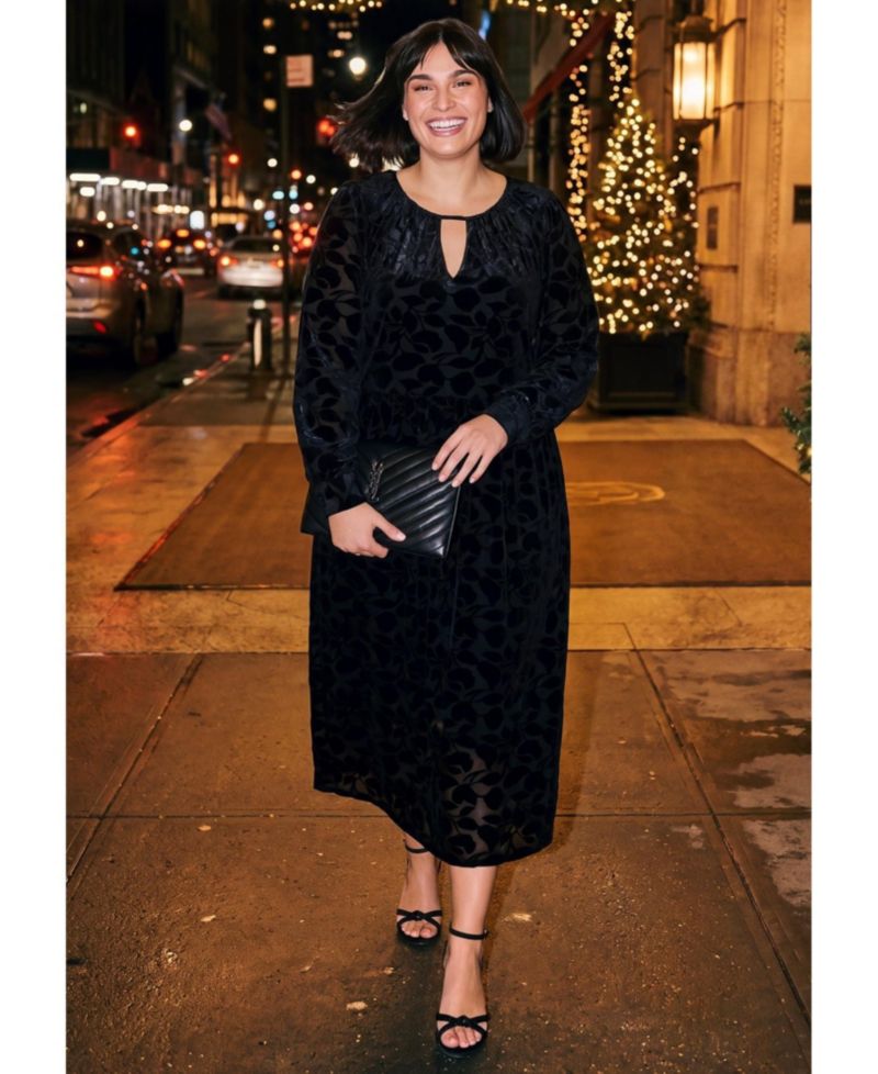 Plus Size Velvet Burnout Keyhole Blouson-Sleeve Dress