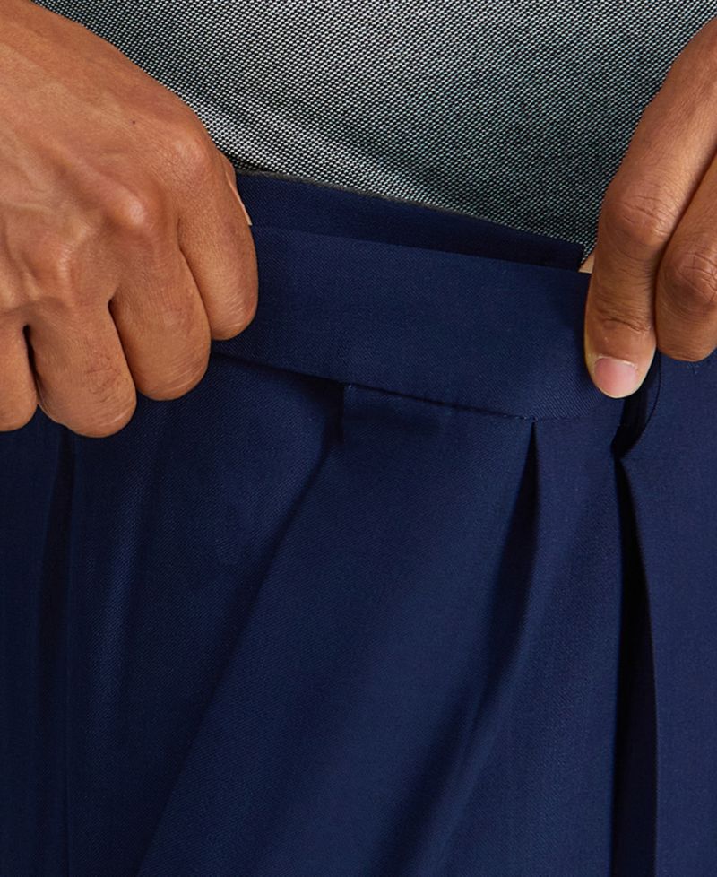 Men's Premium Comfort Stretch Classic-Fit Solid Pleated Dress Pants
