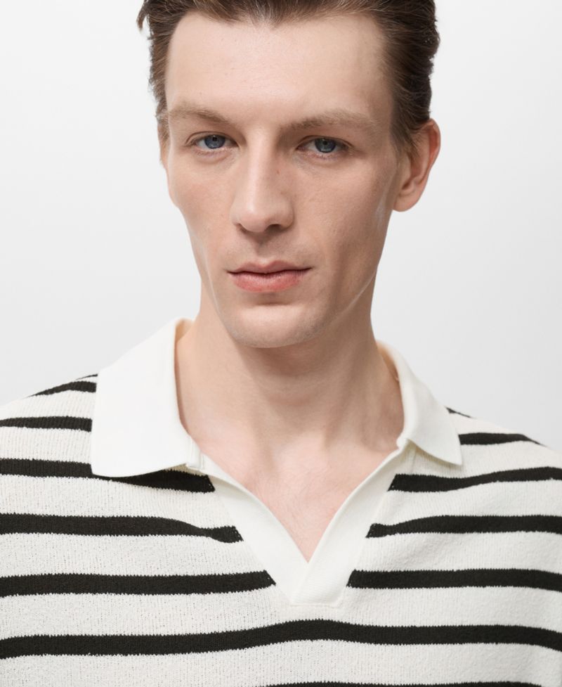 Men's Striped Textured Knitted Polo Shirt
