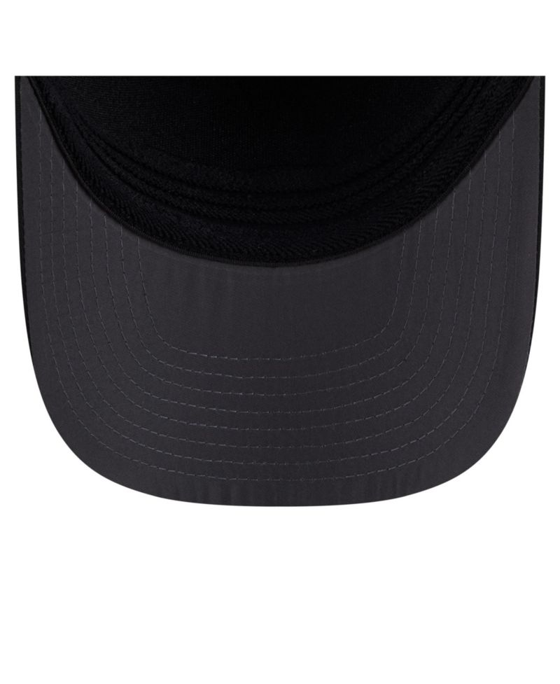 Men's Black Boston Bruins Zero Dark 39THIRTY Flex Hat