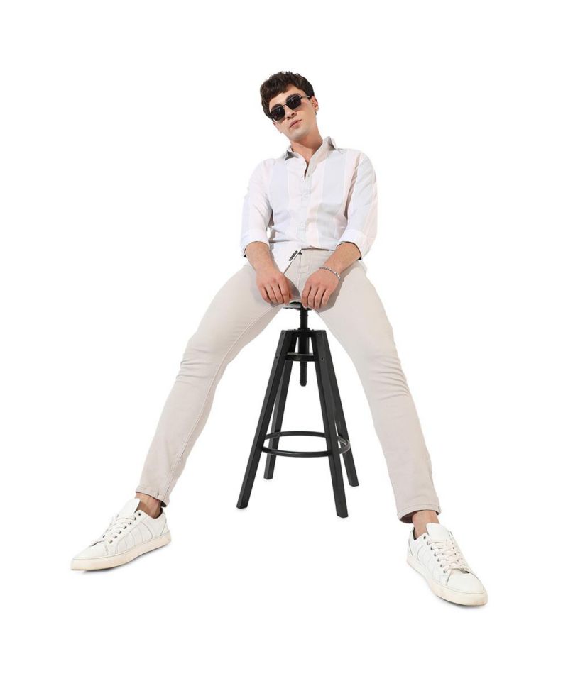 Men's White And Blue Striped Regular Fit Casual Shirt