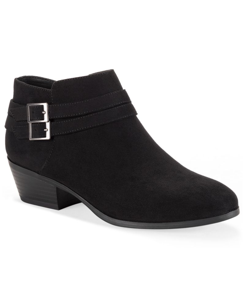 Women's Willaa Belt Block Heel Booties