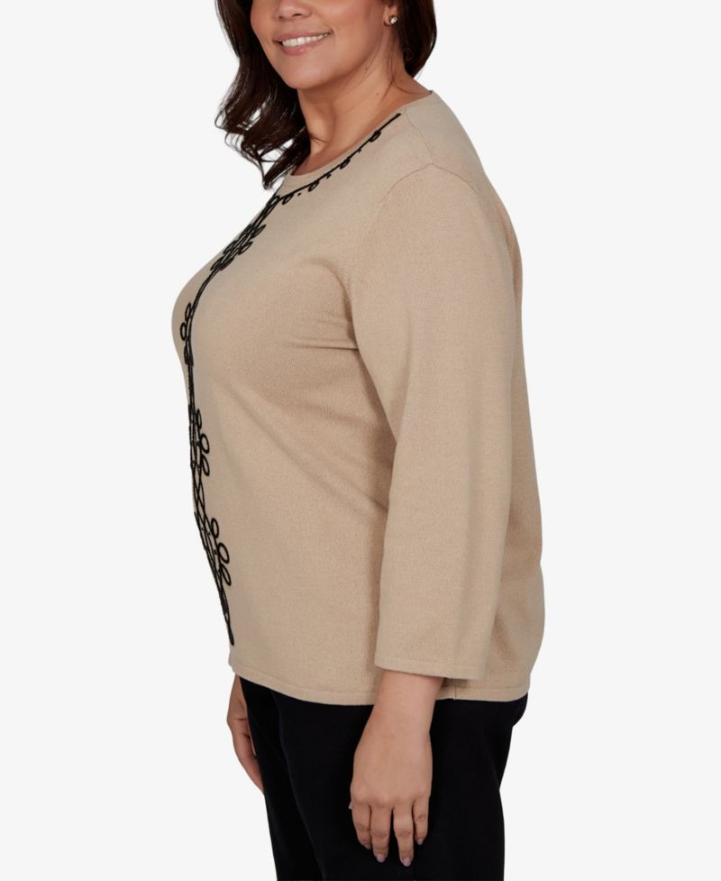Plus Size Center Scroll Soutache Crewneck 3/4-Sleeve Sweater