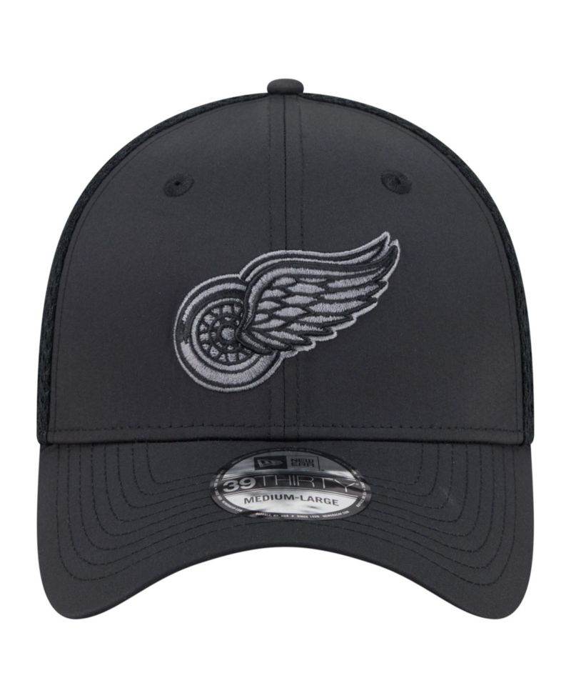 Men's Black Detroit Red Wings Blackout 39THIRTY Flex Fit Hat