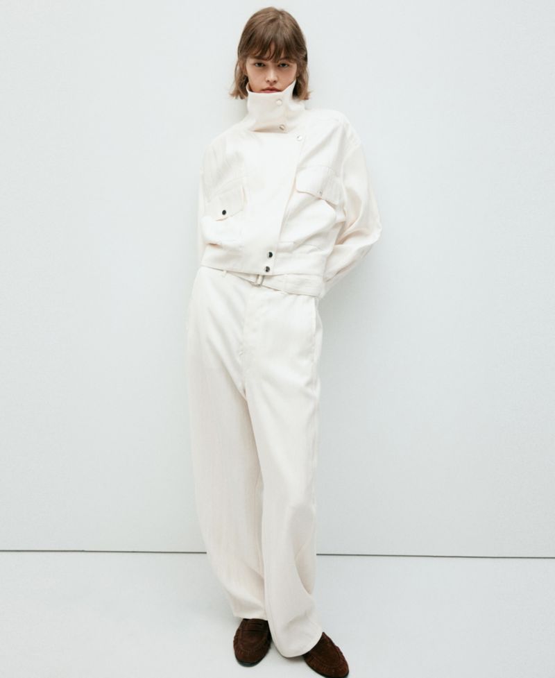 Women's Straight-Fit Mid-Rise Pleated Pants