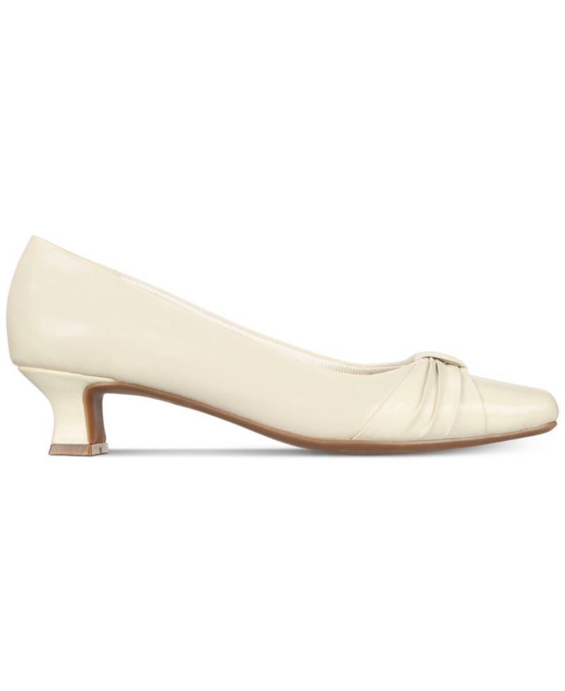 Waive Pumps