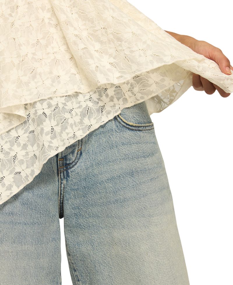 Women's Lace Detail Flutter-Sleeve Scoop Neck Top