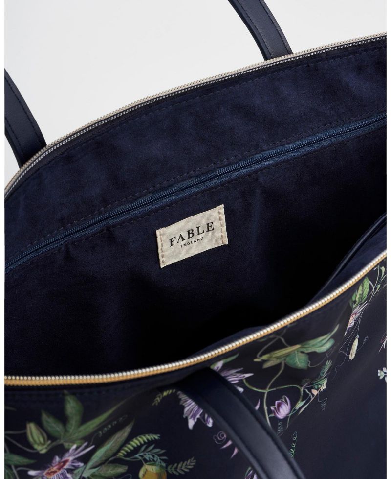 Women's Passion Flower Printed Grab Tote