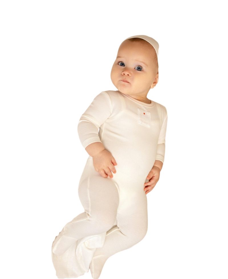 Baby Girls ( 1M to 9M ) Teddy Patch Footie And Beanie Set