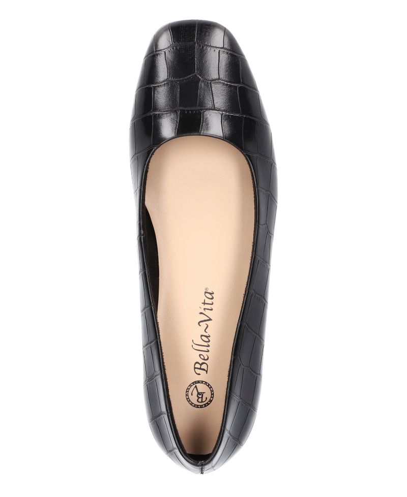 Women's Kimiko Square Toe Flats
