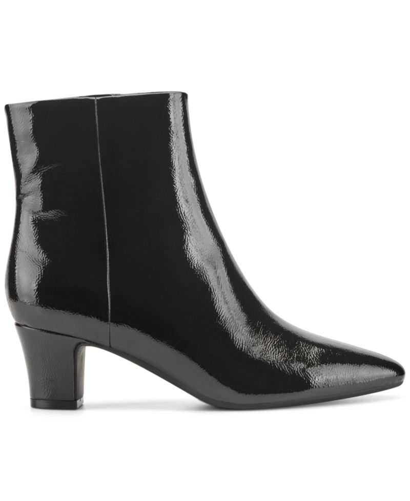 Women's Isra eFlex Tapered Block Heel Dress Booties