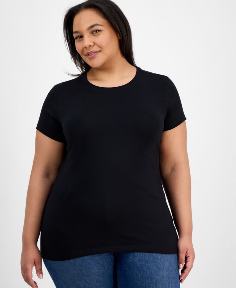 Plus Size Basic Crewneck Short-Sleeve T-Shirt