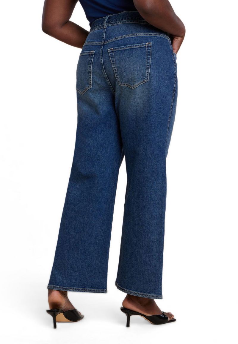 Women's Belted Straight Leg Jean