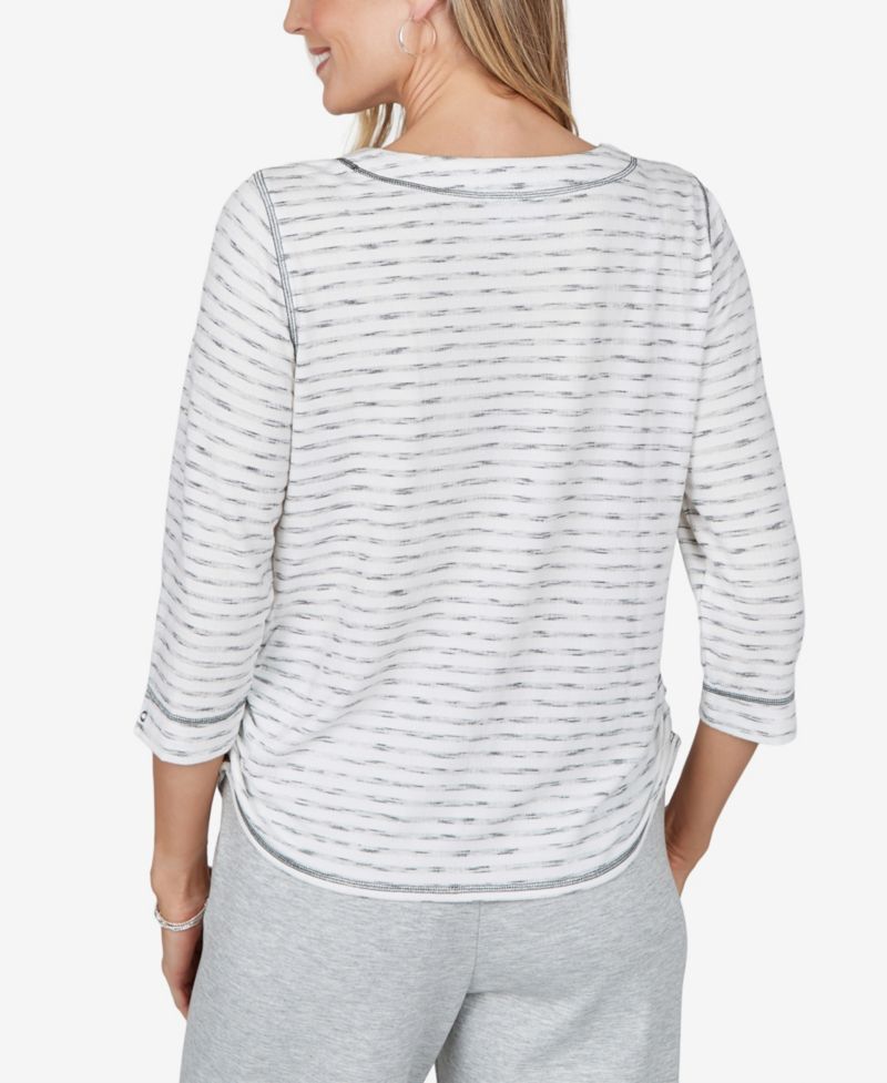 Petite Crewneck Ruched 3/4-Sleeve T-Shirt