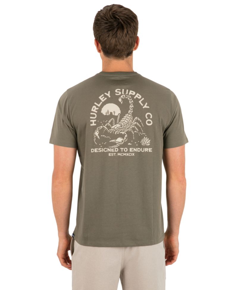 Men's Subtle Logo Artwork At The Left Chest T-Shirt