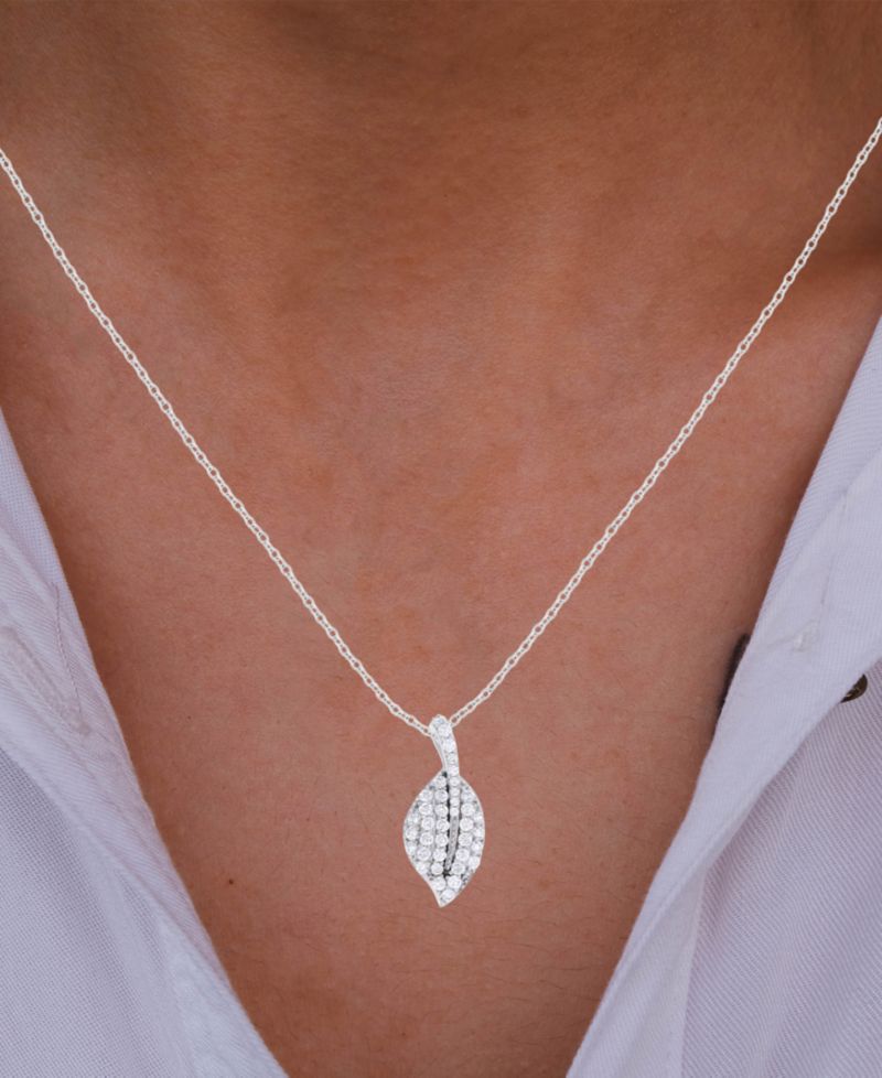 Cubic Zirconia Leaf 18" Pendant Necklace in Sterling Silver