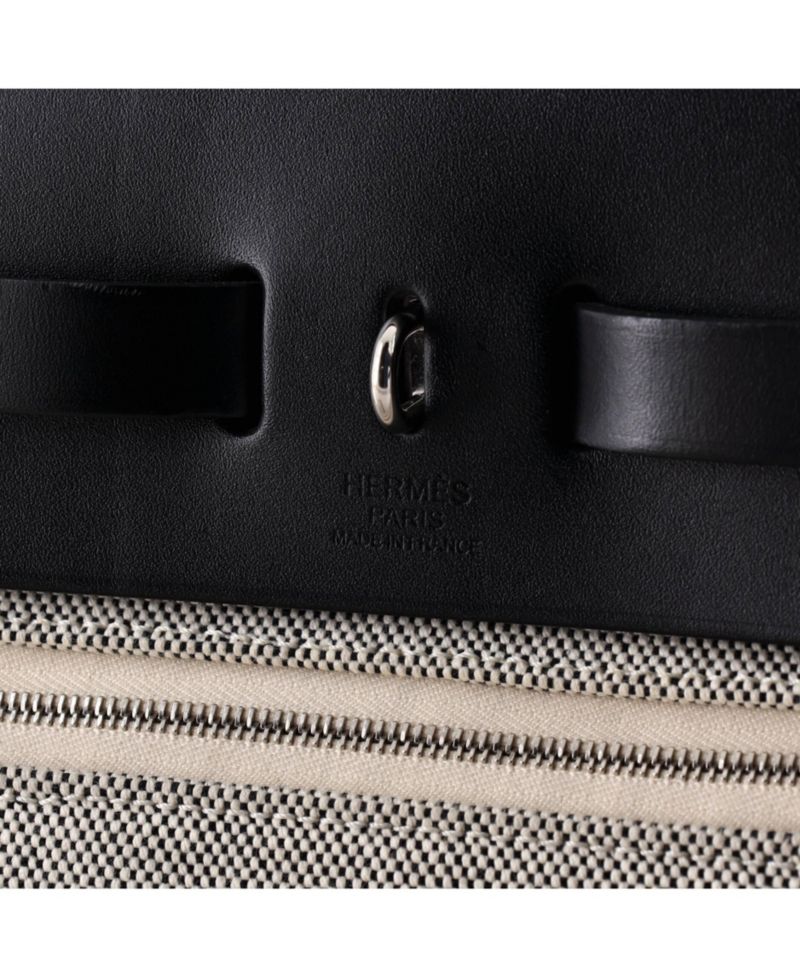 Pre-Owned HERMES Pre-Owned Hermes 31 Herbag Zip Criss Viking Toile and Leather