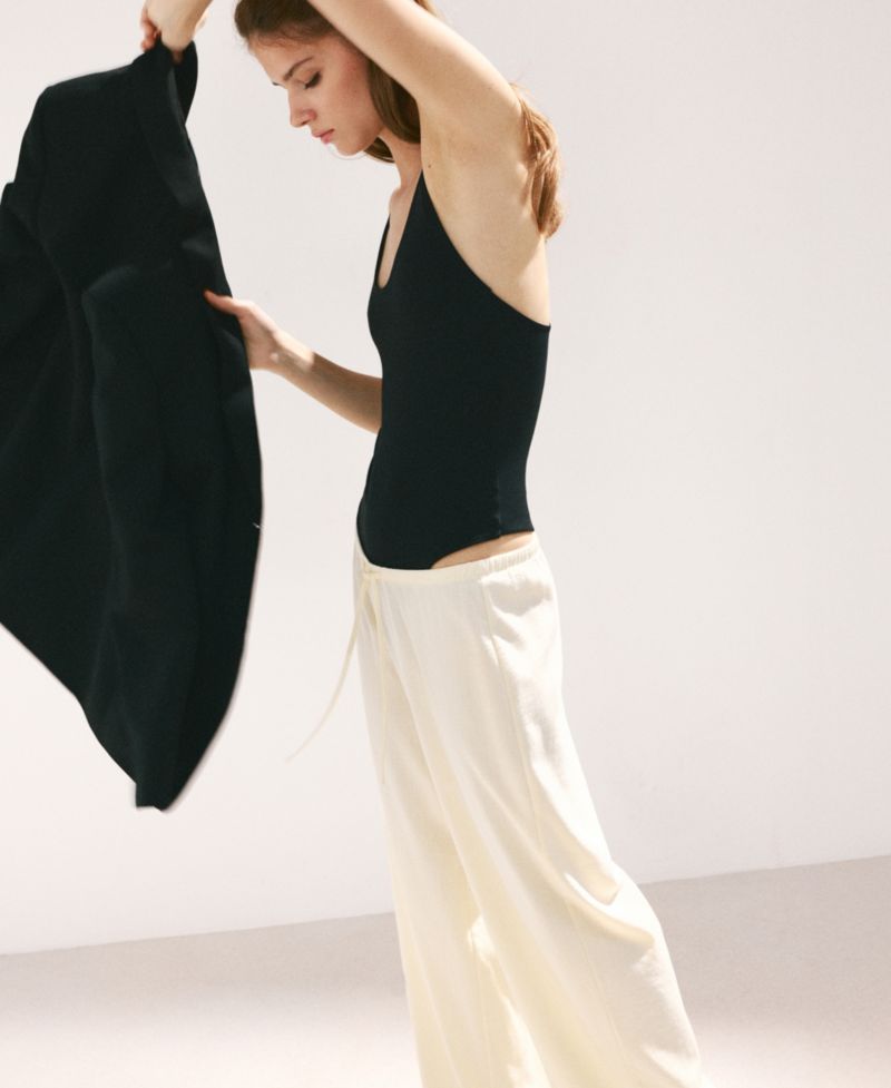 Women's Straight Mid-Rise Pants