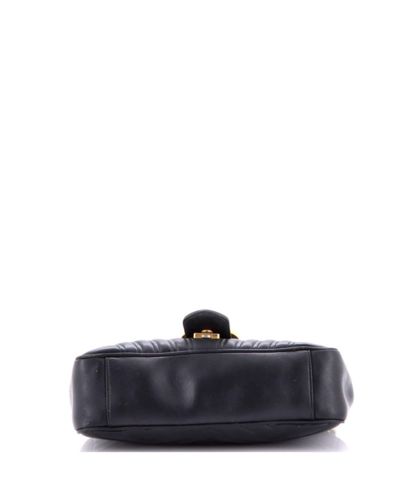 Medium GG Marmont Flap Bag Matelasse Leather