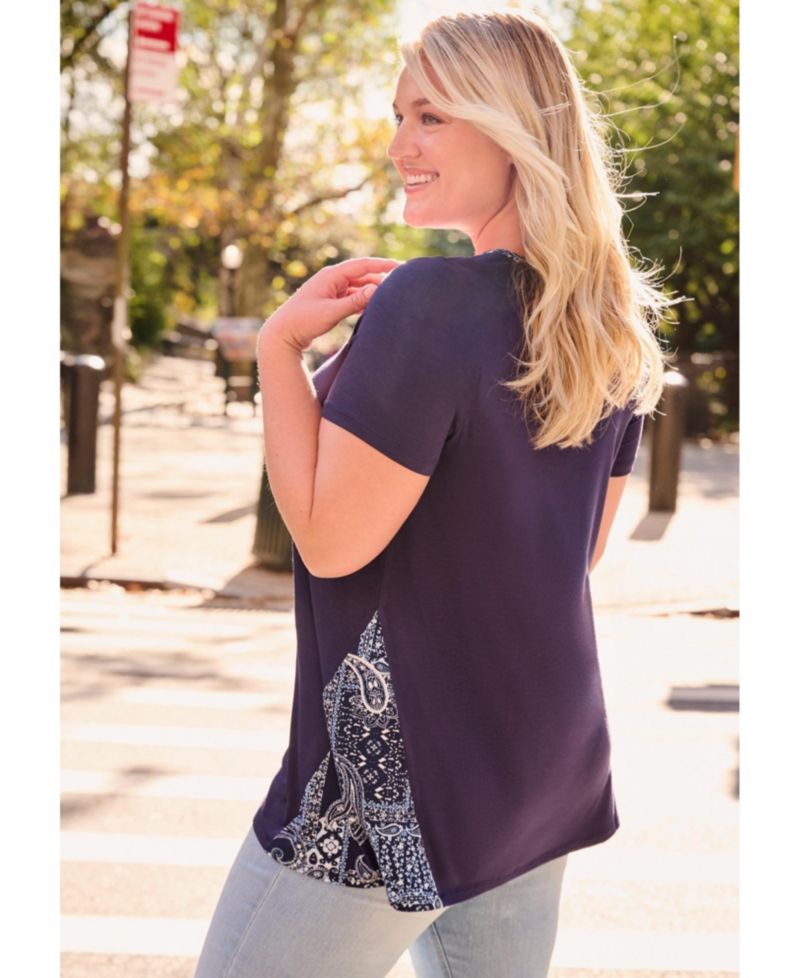 Women's Plus Size Scoop Neck Tunic