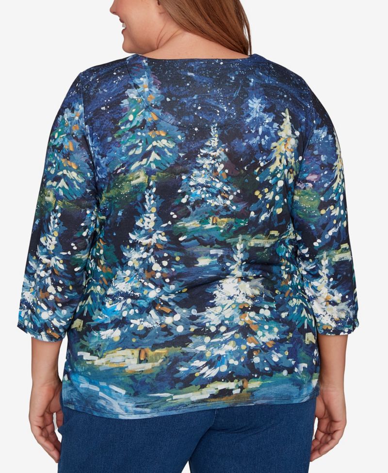 Plus Size Christmas Tree Crewneck 3/4-Sleeve Top