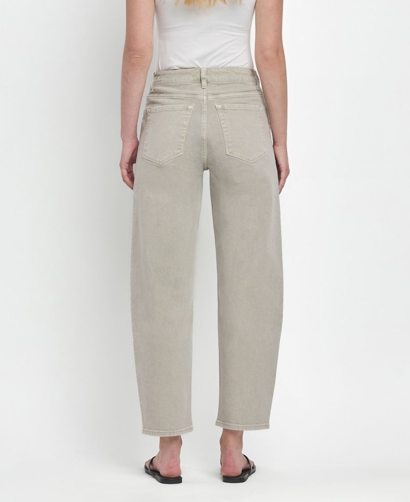 Women's Super High Rise Slim Barrel Jeans
