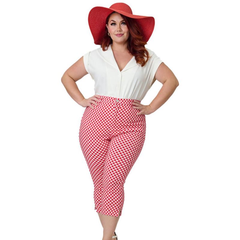 Plus Size Rachelle Capri Pants
