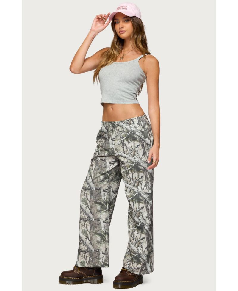 Women's Camo Straight Leg Sweatpants