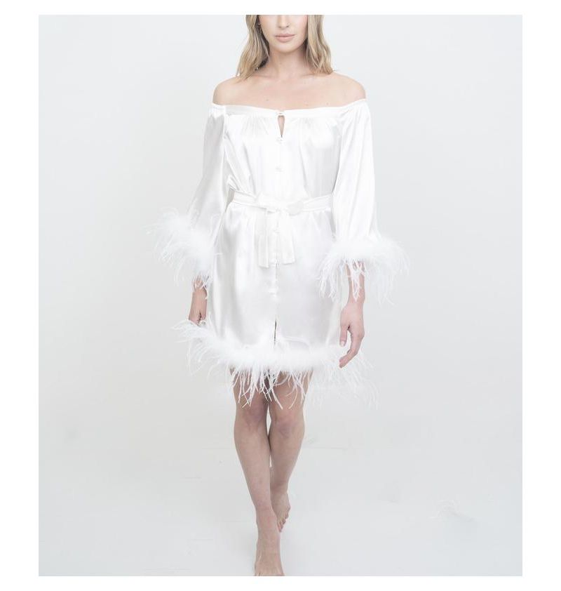 Women's Bridal Off-The-Shoulder Hair and Makeup Robe Feather Trim On The Sleeve and Hem