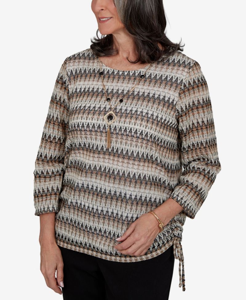 Women's Travel Advisory Biadere Textured Top With Necklace