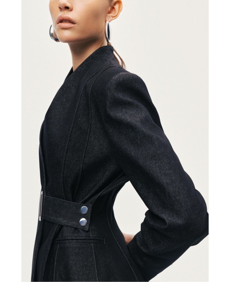 Women's Sharply Tailored Belt Detailed Blazer